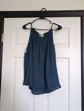 Medium NWT dark teal flowy boho tank